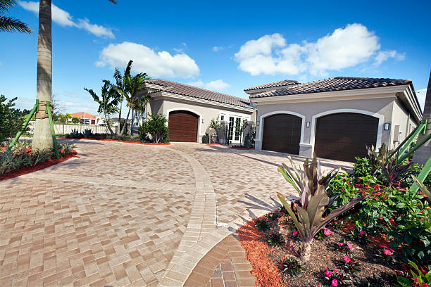 Best Driveway Pavers Near Me  in Roslyn Heights, NY